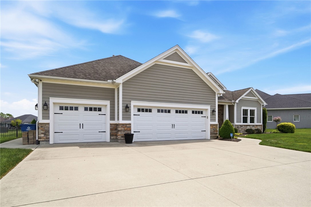 980 Greenmantle Drive