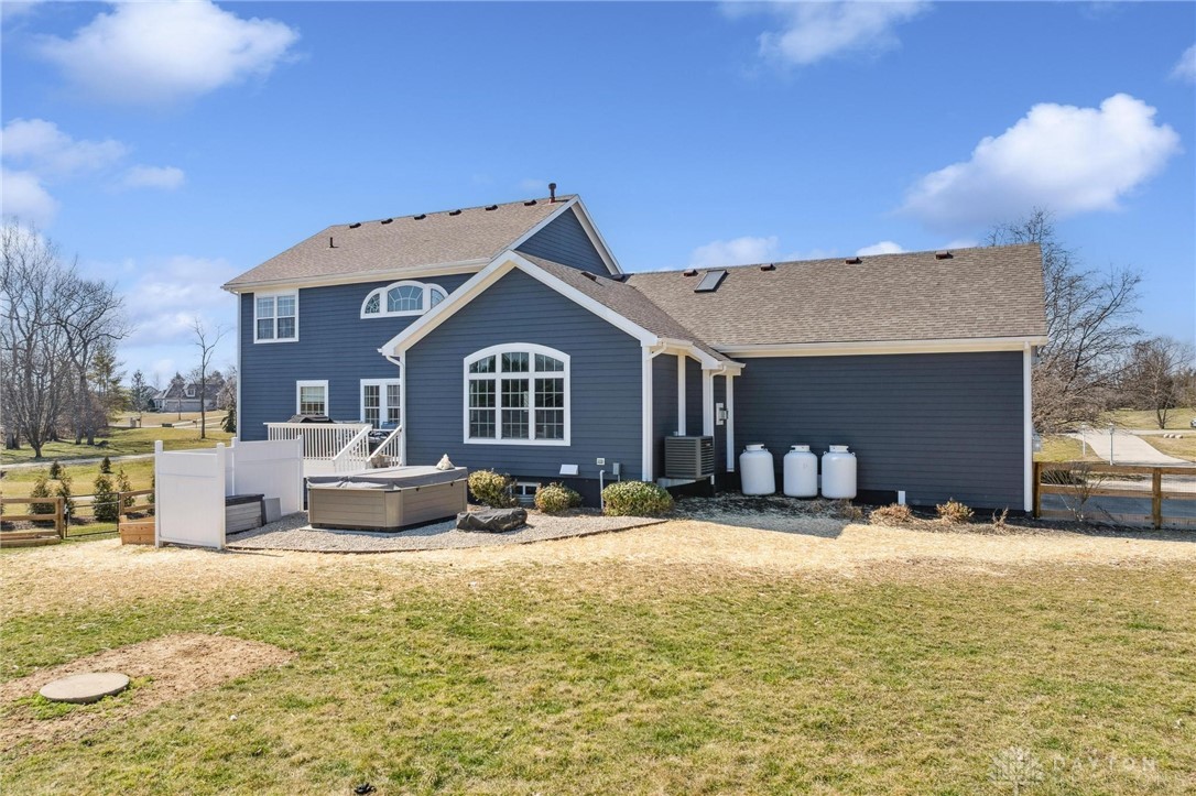 7152 Quarterhorse Drive, Springboro, Ohio image 8