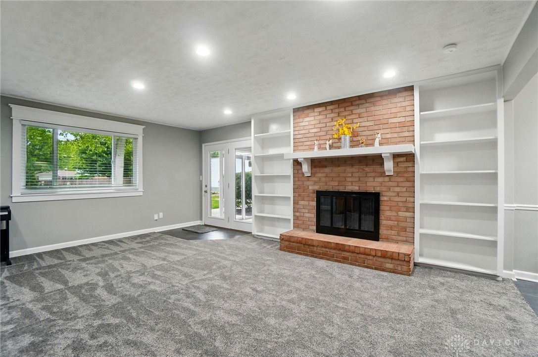 2369 Brown Bark Drive, Beavercreek, Ohio image 7