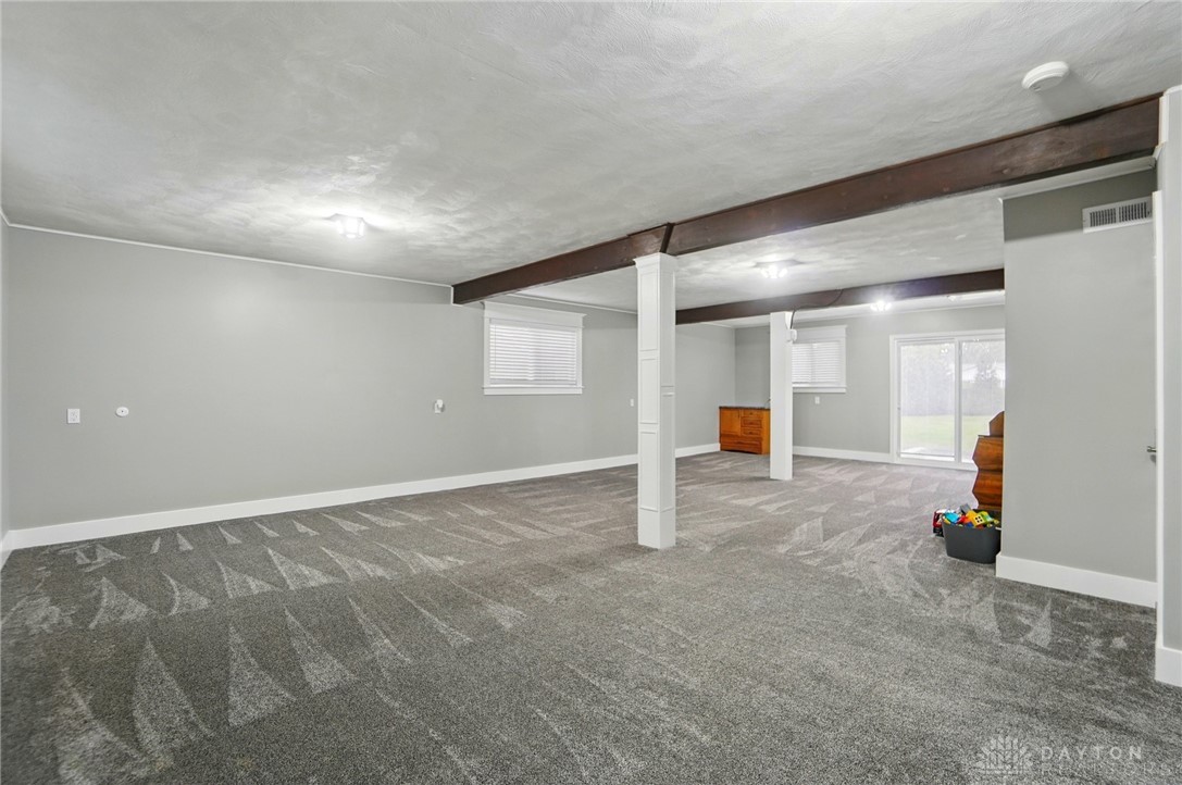 2369 Brown Bark Drive, Beavercreek, Ohio image 30