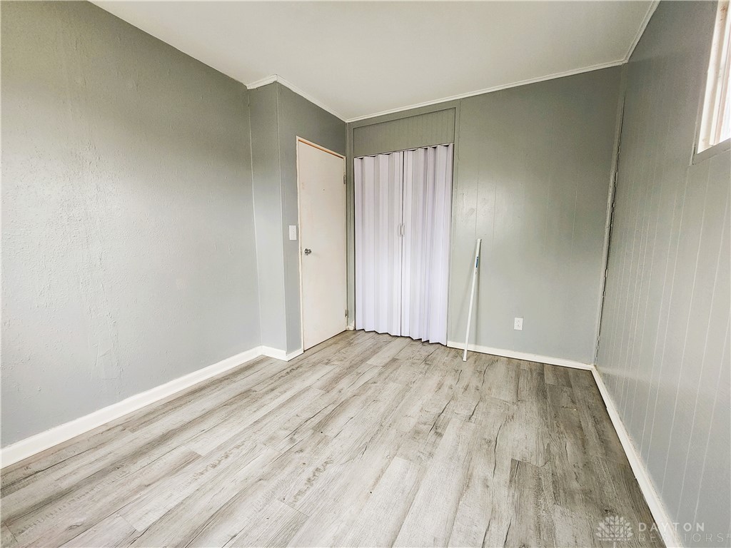 1303 Graystone Drive, Dayton, Ohio image 13