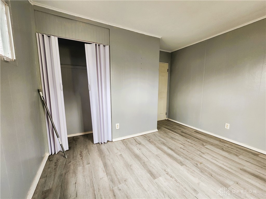 1303 Graystone Drive, Dayton, Ohio image 12