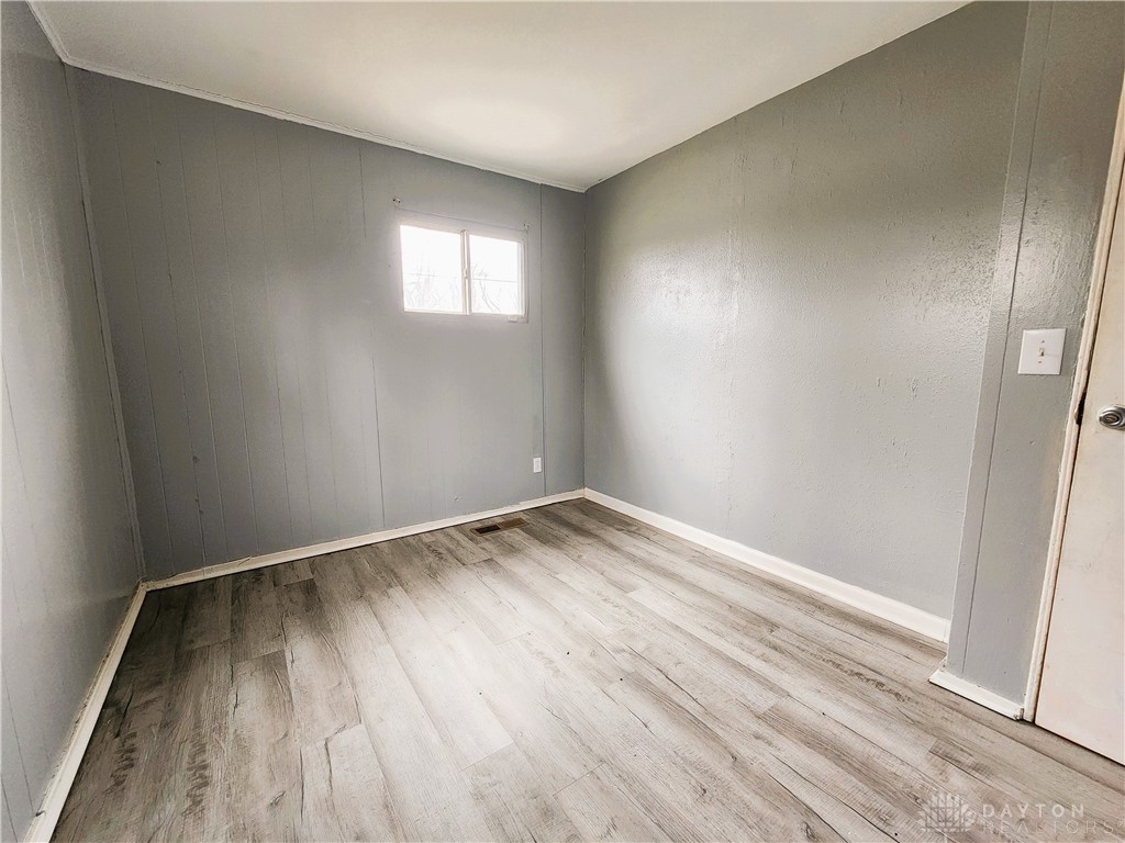 1303 Graystone Drive, Dayton, Ohio image 14