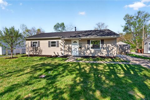 Photo of 4333 Marlowe Street, Trotwood, OH 45416 (MLS # 956933)