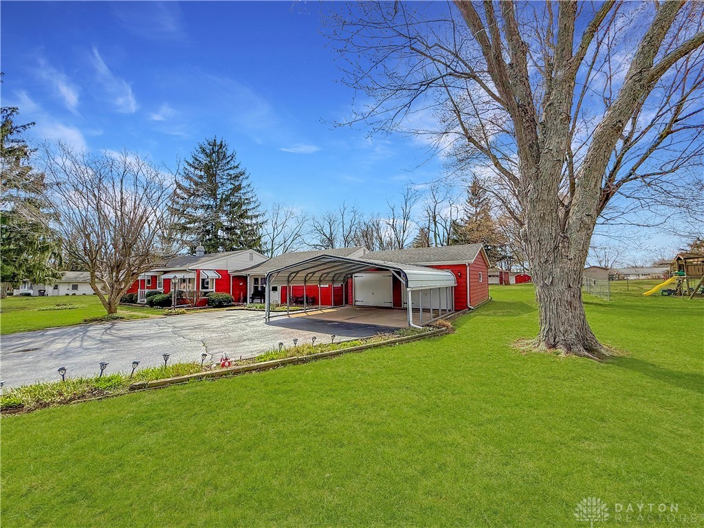 6898 White Springs Drive, Greenville, Ohio image 23