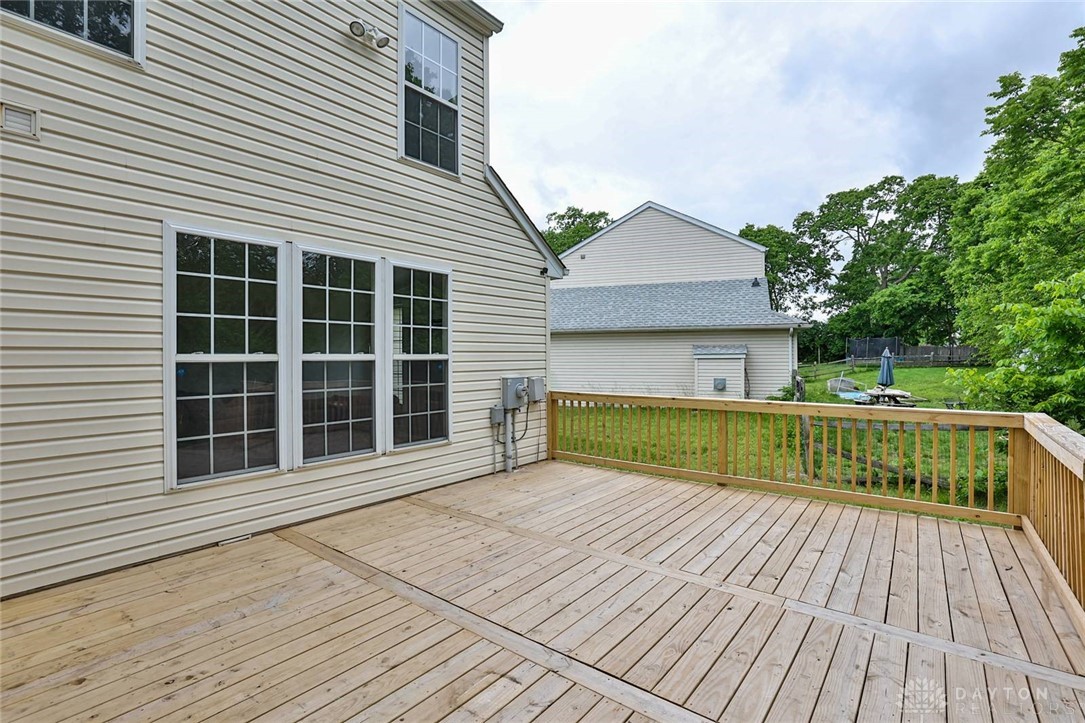 510 Delaware Crossing, Trenton, Ohio image 32