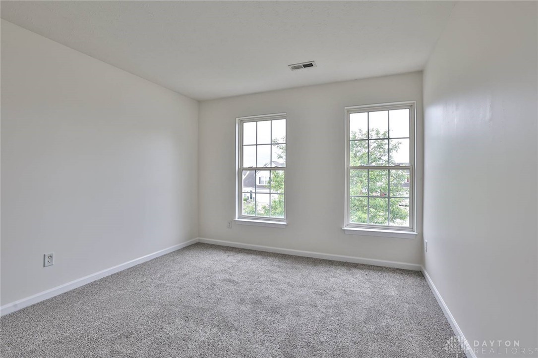 510 Delaware Crossing, Trenton, Ohio image 24