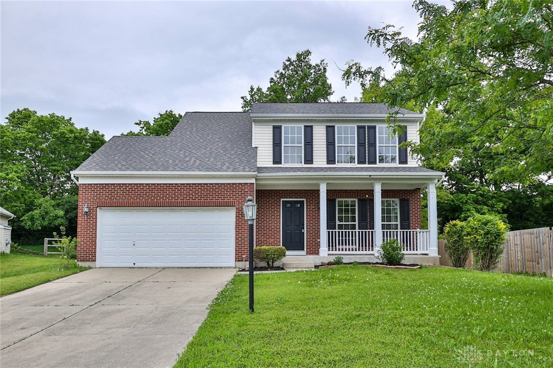 510 Delaware Crossing, Trenton, Ohio image 1