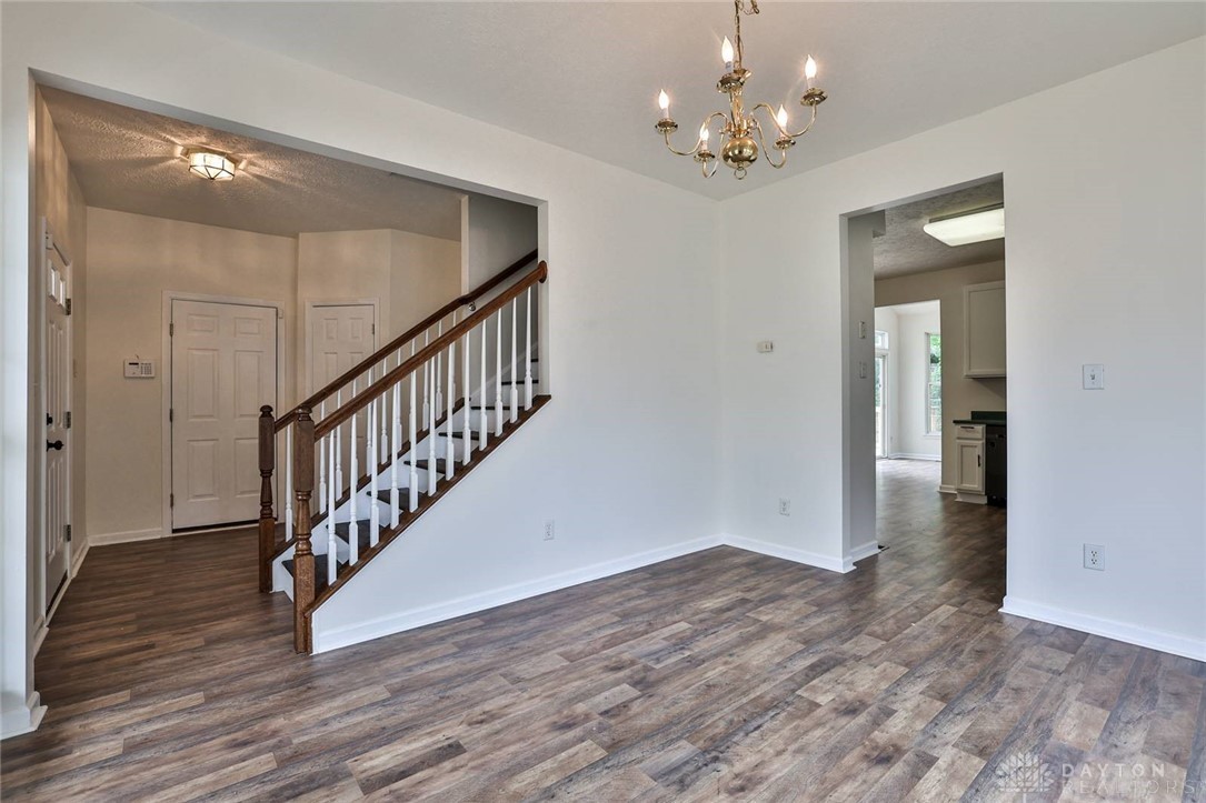 510 Delaware Crossing, Trenton, Ohio image 10