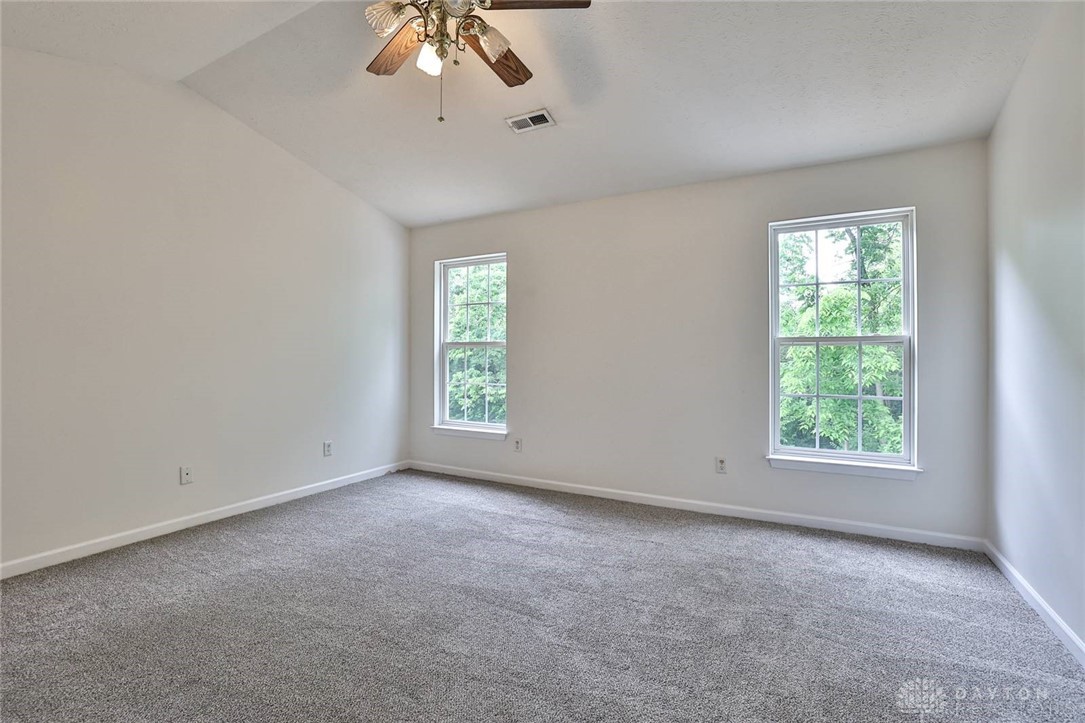 510 Delaware Crossing, Trenton, Ohio image 19
