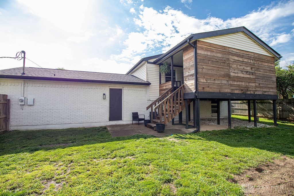 8594 Kingston Drive, Franklin, Ohio image 44