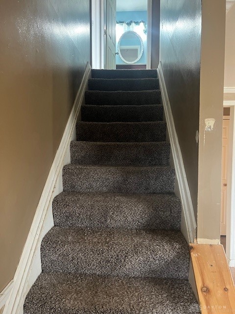 4058 Meadowsweet Drive, Dayton, Ohio image 9