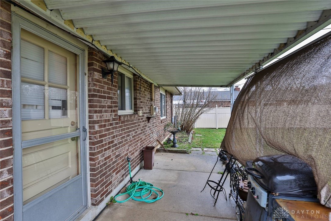 303 Highland Drive, Englewood, Ohio image 21