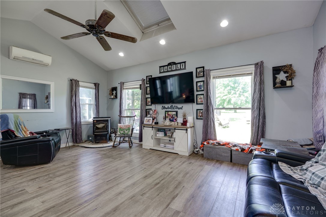 2491 S Clayton Road, Farmersville, Ohio image 11