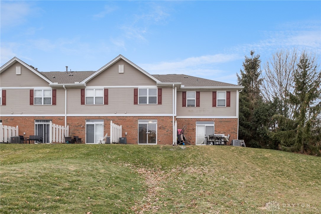 Beavercreek, Ohio 45430, United States, 2 Bedrooms Bedrooms, ,2 BathroomsBathrooms,Residential,Active,9308