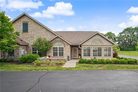 Photo of 3337 Greenburn Road, Beavercreek, OH 45434 (MLS # 959404)