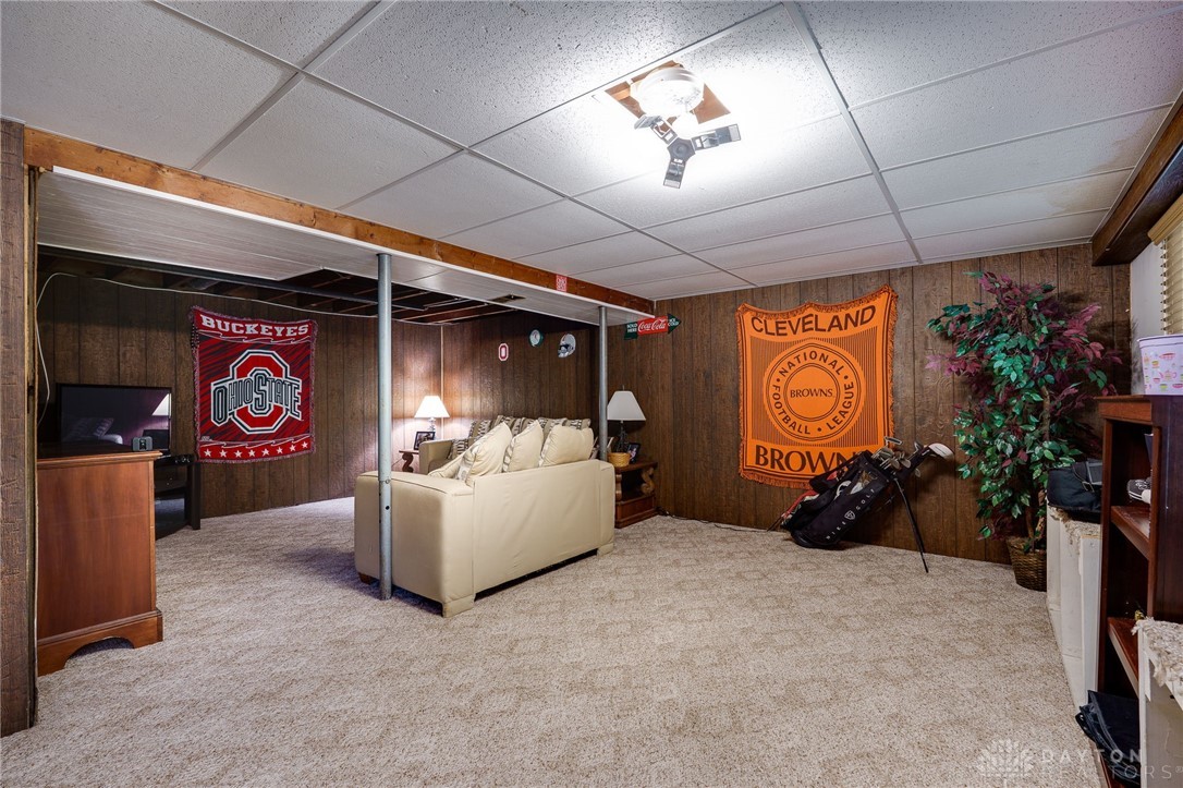 1825 Ken Klare Drive, Beavercreek, Ohio image 29
