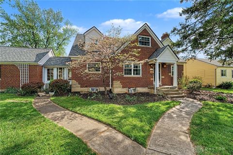 Homes For Sale - 1112 Irving Avenue<br/> Dayton, OH 45419