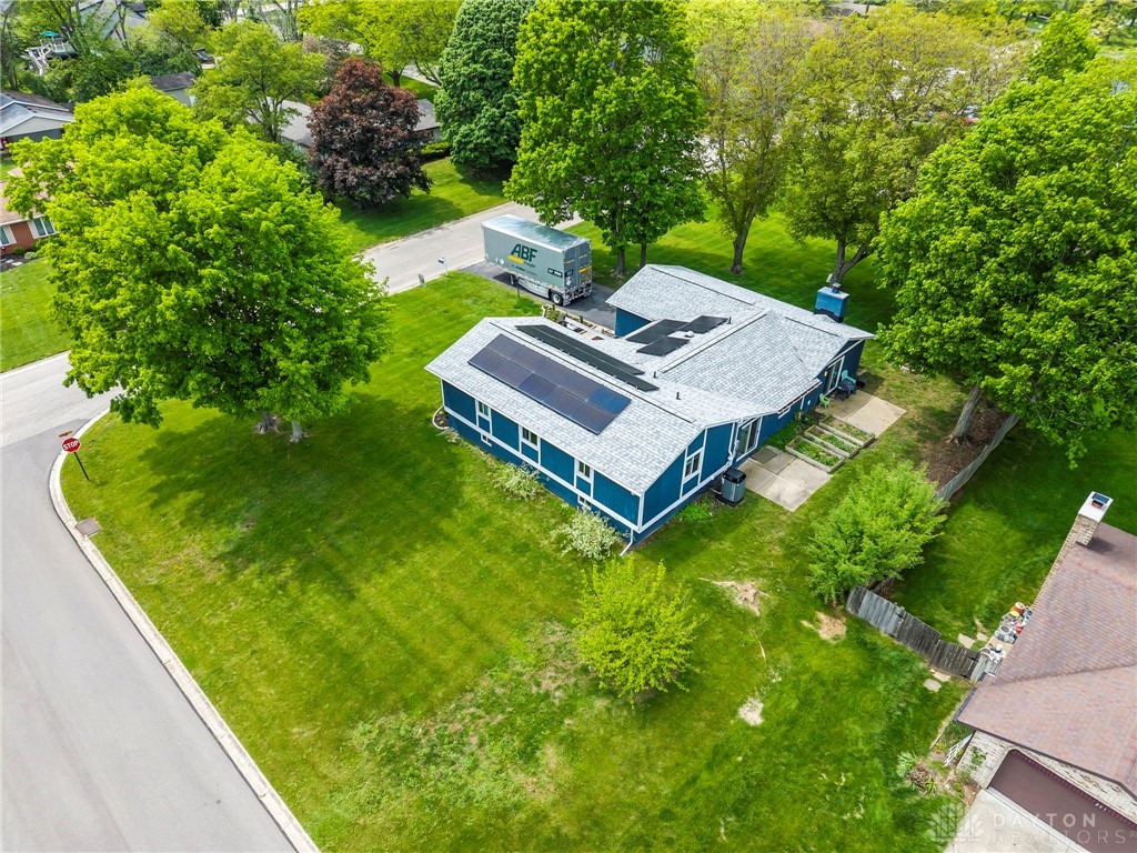4030 Danern Drive, Beavercreek, Ohio image 11