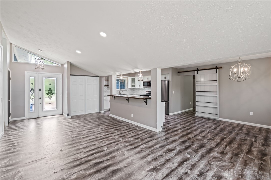 4030 Danern Drive, Beavercreek, Ohio image 24