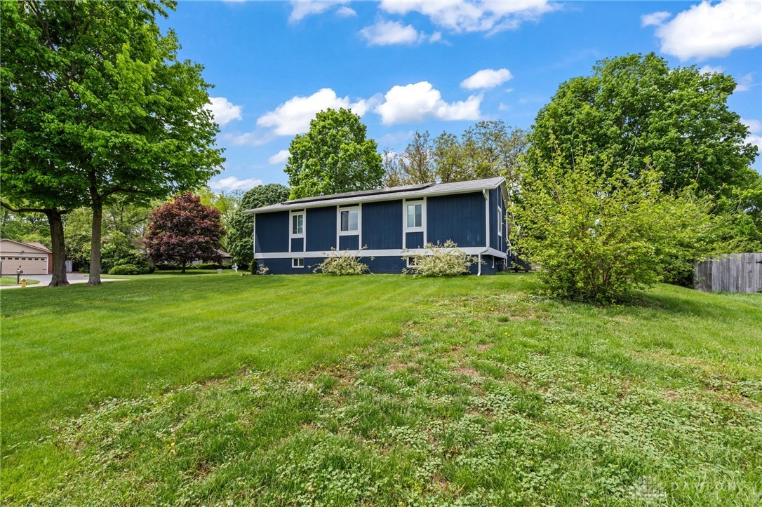 4030 Danern Drive, Beavercreek, Ohio image 8