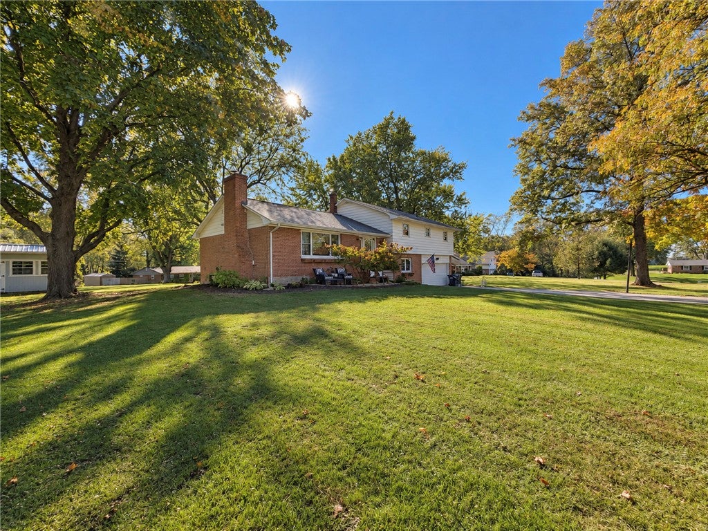 1060 Springbrook Lane