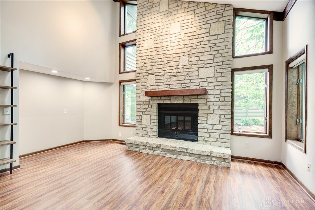 8237 Rhine Way, Dayton, Ohio image 12