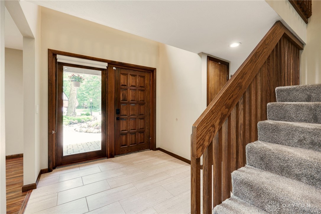 8237 Rhine Way, Dayton, Ohio image 16