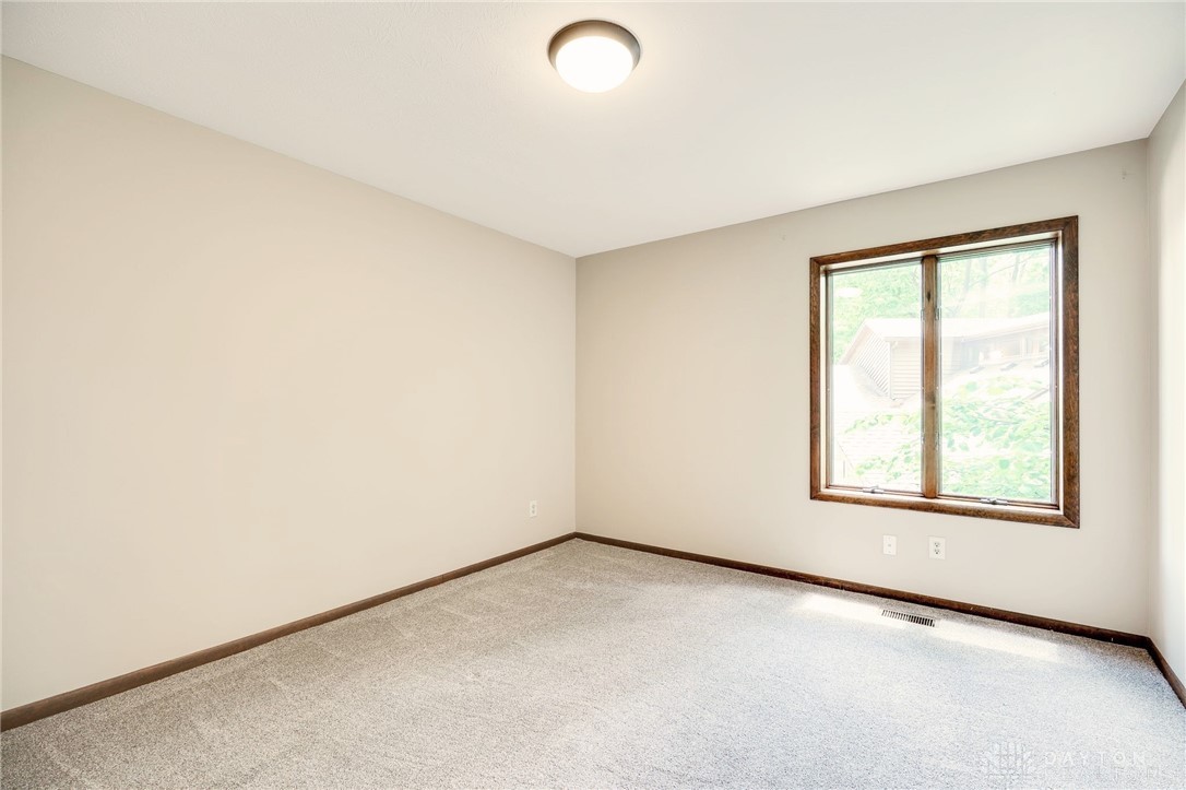 8237 Rhine Way, Dayton, Ohio image 39