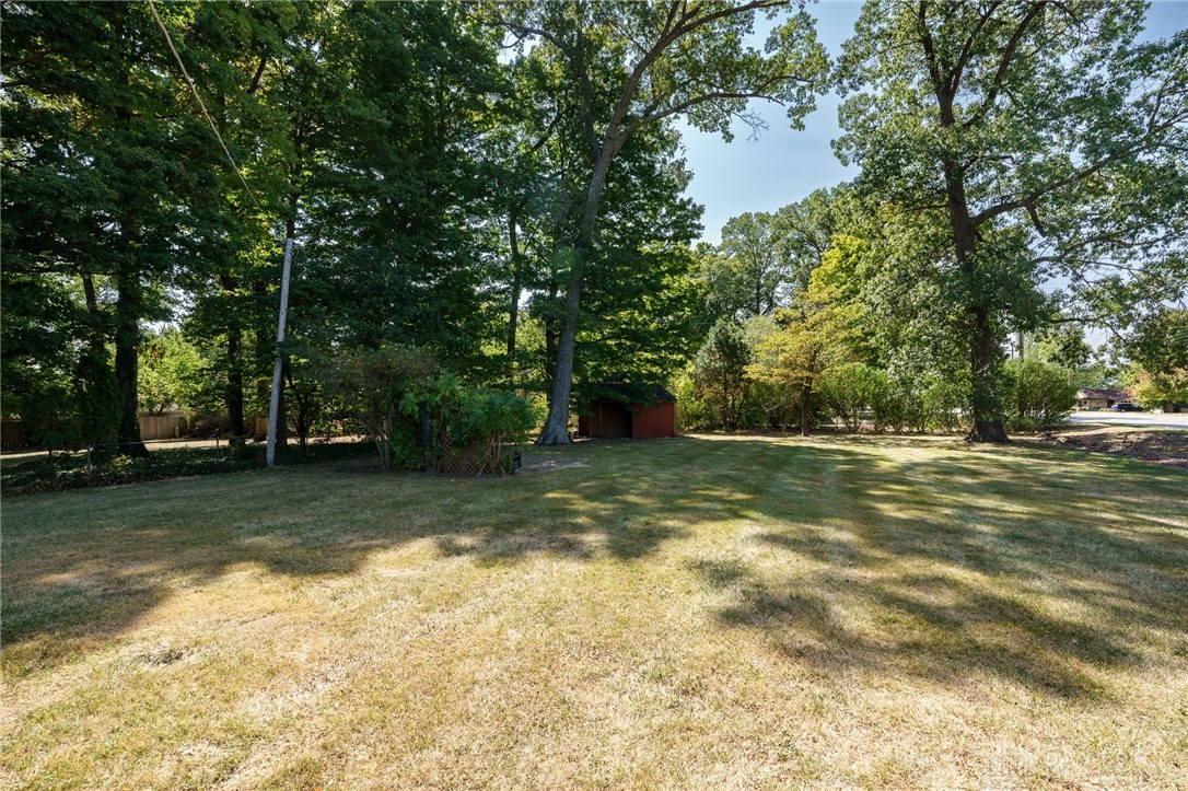 3299 Suburban Drive, Beavercreek, Ohio image 39