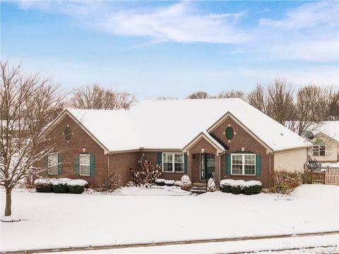 Photo of 1205 Cloverleaf Lane, Miamisburg, OH 45342 (MLS # 948784)
