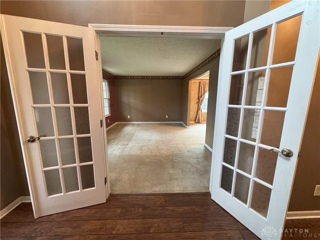 1395 Brookstone Drive, Fairborn, Ohio image 6