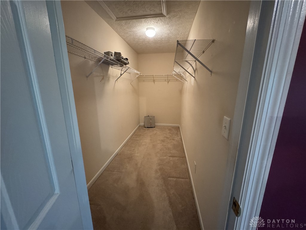 1395 Brookstone Drive, Fairborn, Ohio image 18
