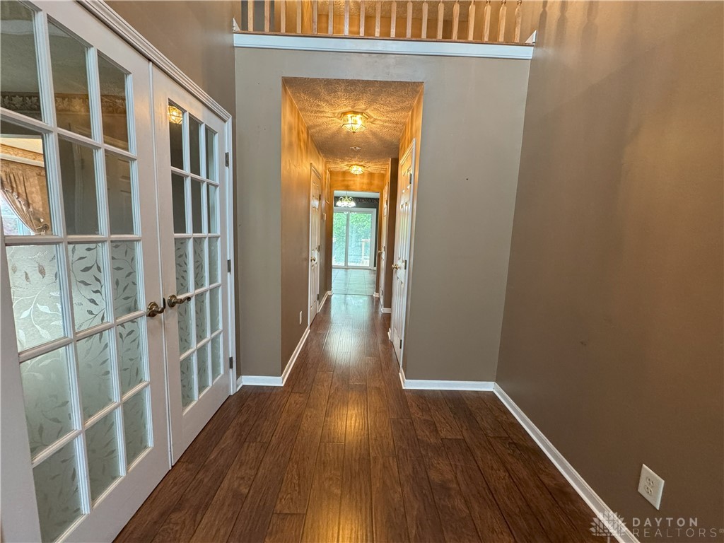 1395 Brookstone Drive, Fairborn, Ohio image 5