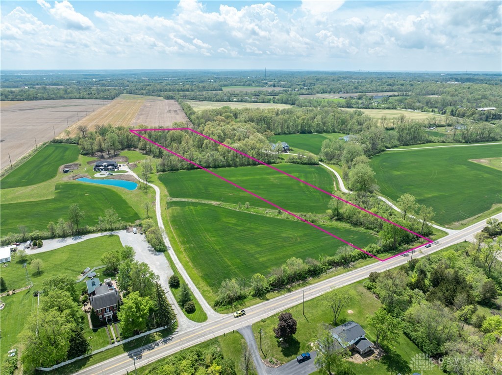 8306 E State Route 40, New Carlisle, Ohio image 2