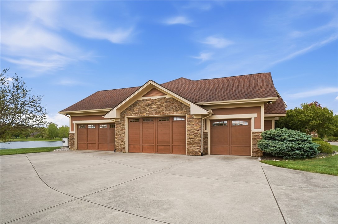 Piqua, Ohio, 45356, United States, 6 Bedrooms Bedrooms, ,7 BathroomsBathrooms,Residential,Active,2041746