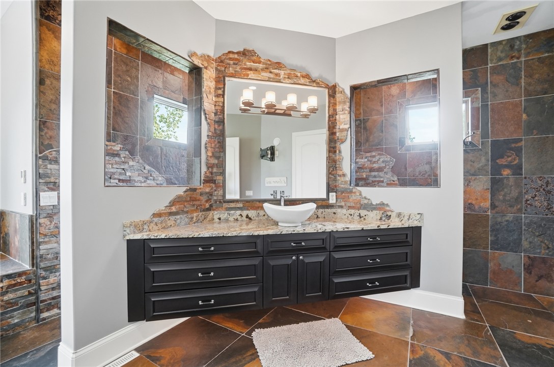 Piqua, Ohio, 45356, United States, 6 Bedrooms Bedrooms, ,7 BathroomsBathrooms,Residential,Active,2041746