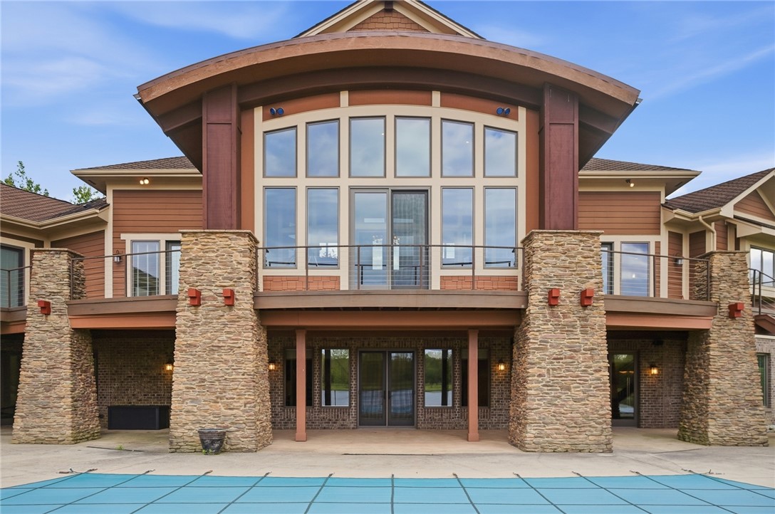Piqua, Ohio, 45356, United States, 6 Bedrooms Bedrooms, ,7 BathroomsBathrooms,Residential,Active,2041746