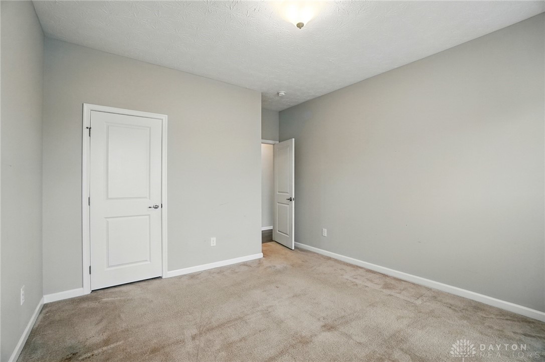 2475 Sunset Maple Drive, Tipp City, Ohio image 35