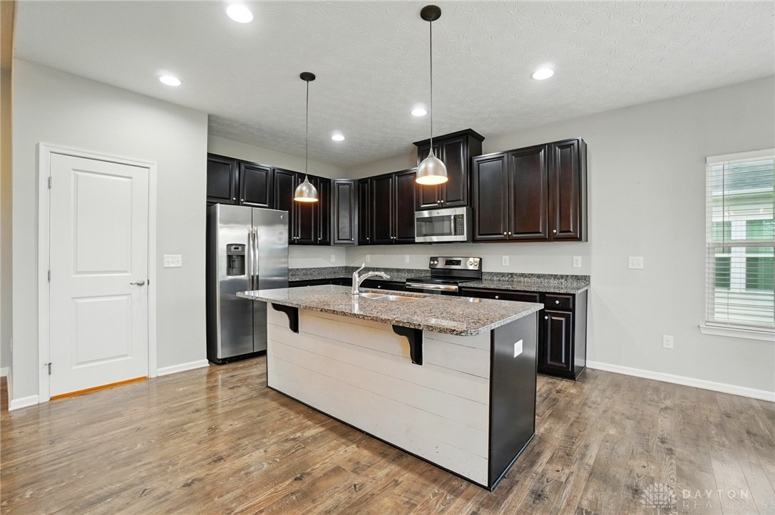 2475 Sunset Maple Drive, Tipp City, Ohio image 11