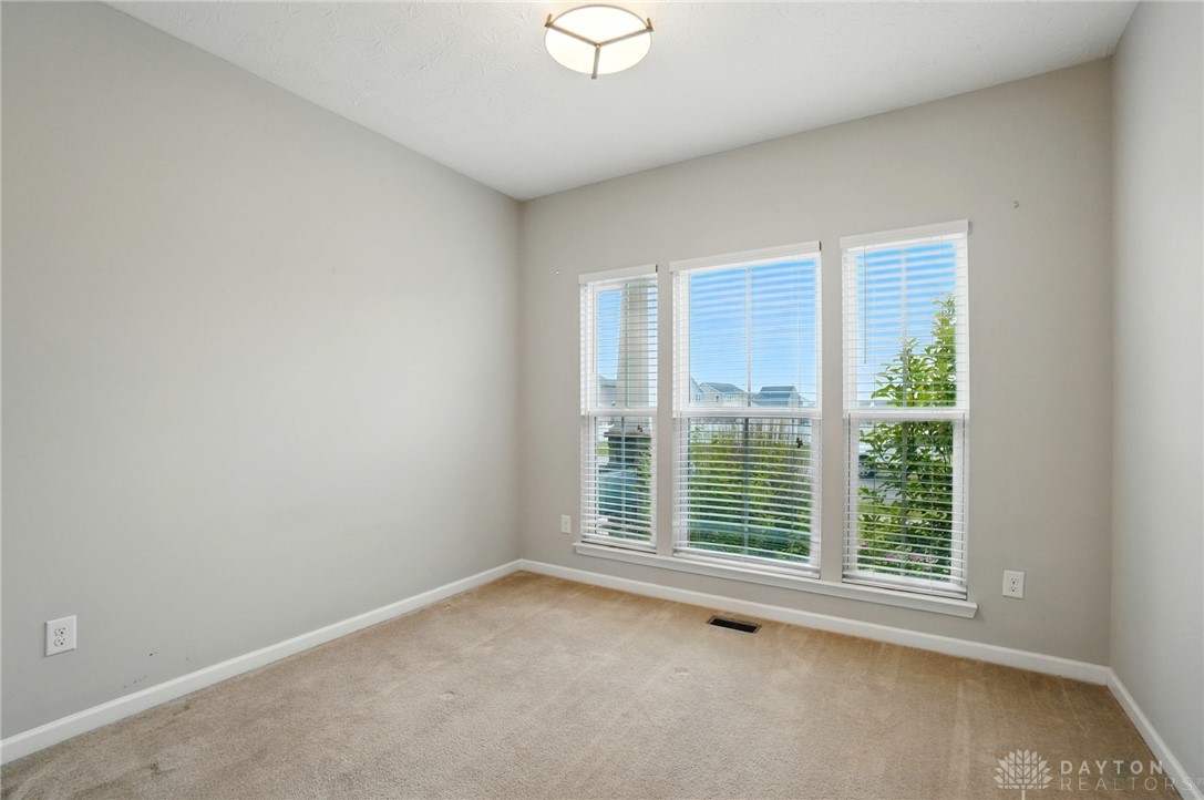 2475 Sunset Maple Drive, Tipp City, Ohio image 30