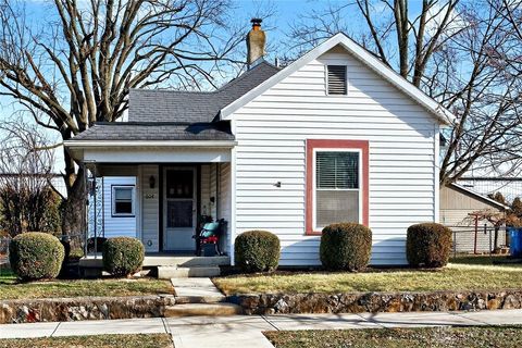 Photo of 604 S 3rd Street, Tipp City, OH 45371 (MLS # 950299)