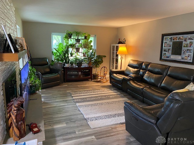 Kettering, Ohio 45429, United States, 3 Bedrooms Bedrooms, ,3 BathroomsBathrooms,Residential,Pending,149305