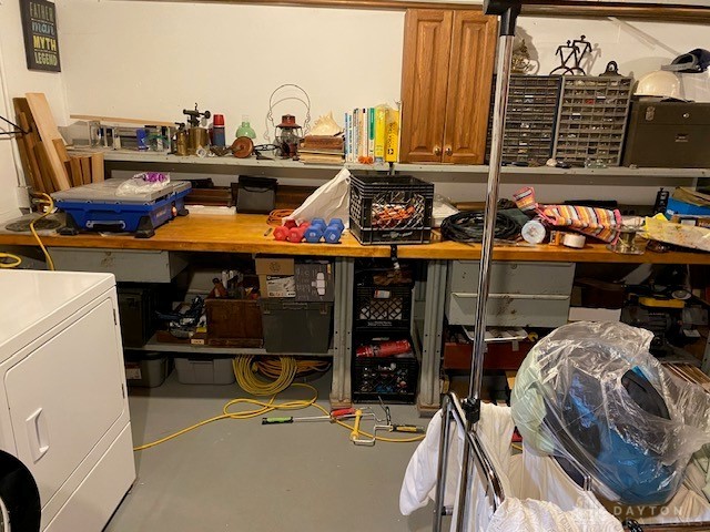 Kettering, Ohio 45429, United States, 3 Bedrooms Bedrooms, ,3 BathroomsBathrooms,Residential,Pending,149305