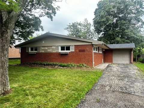 Photo of 3209 Carrier Avenue, Dayton, OH 45429 (MLS # 939738)