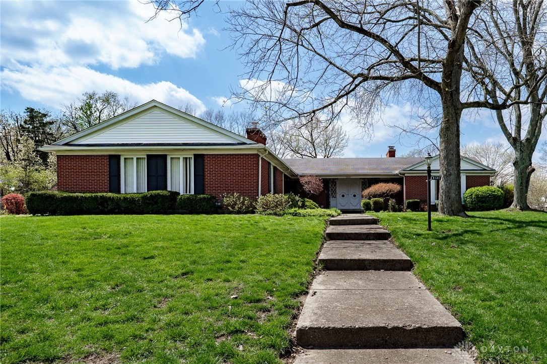 3121 Grist Mill Court, Dayton, Ohio image 2