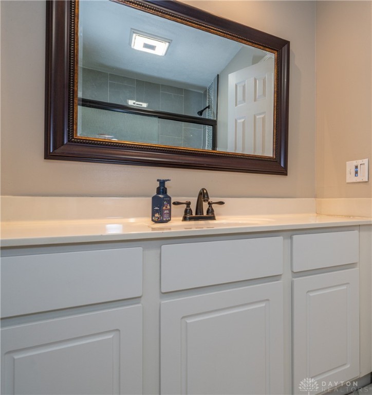 4293 Frontenac Drive, Beavercreek, Ohio image 23
