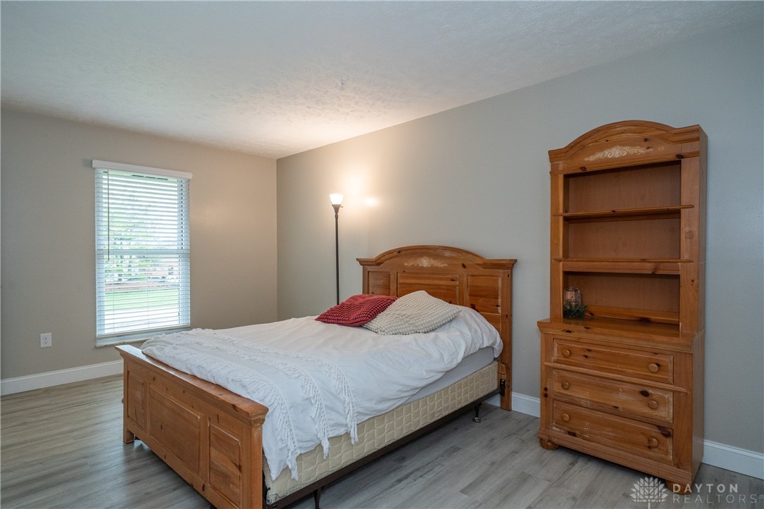 4293 Frontenac Drive, Beavercreek, Ohio image 18