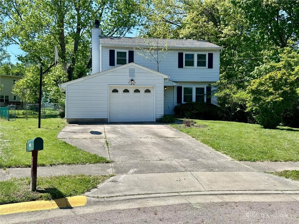 120 Acorn Circle, Oxford, Ohio image 1