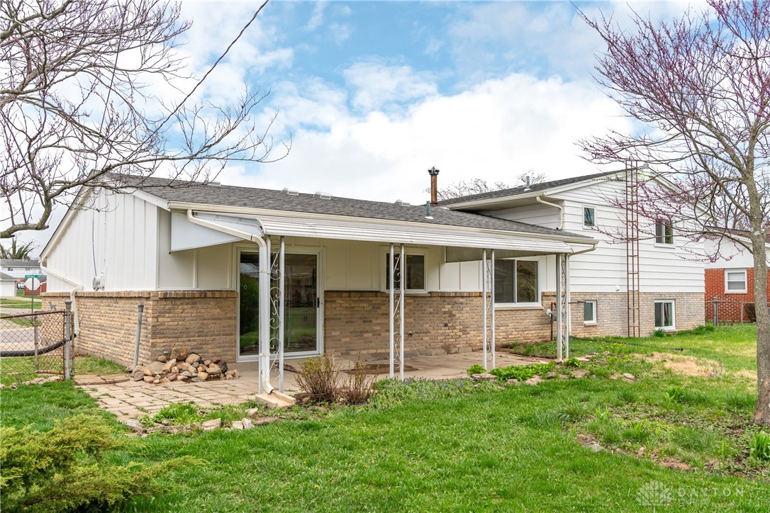 1100 Langdale Avenue, New Carlisle, Ohio image 40